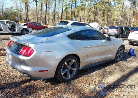 2015 Ford Mustang Ecoboost z USA, uszkodzony, nr VIN 1FA6P8TH2F5417577